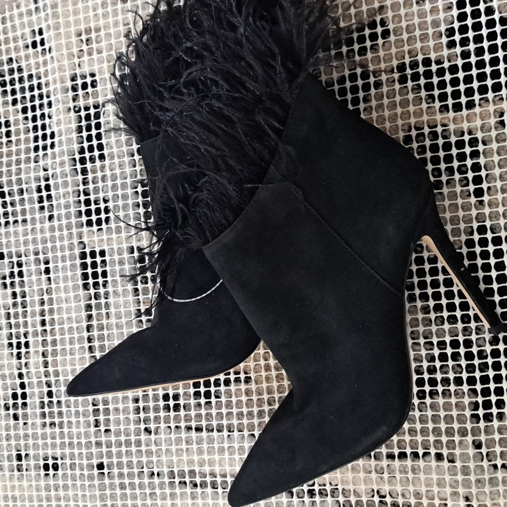 Michael Michael Kors Whitby Bootie - Picture 8 of 10